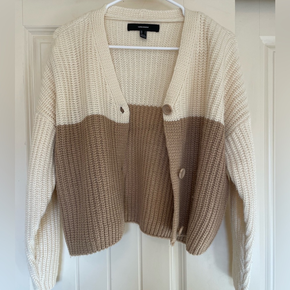 Cardigan block color